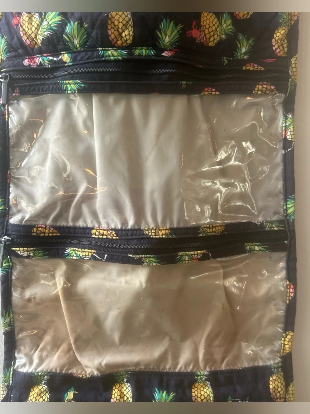 Vera Bradley quilted hanging travel organizer Toucan Party with pineapple print